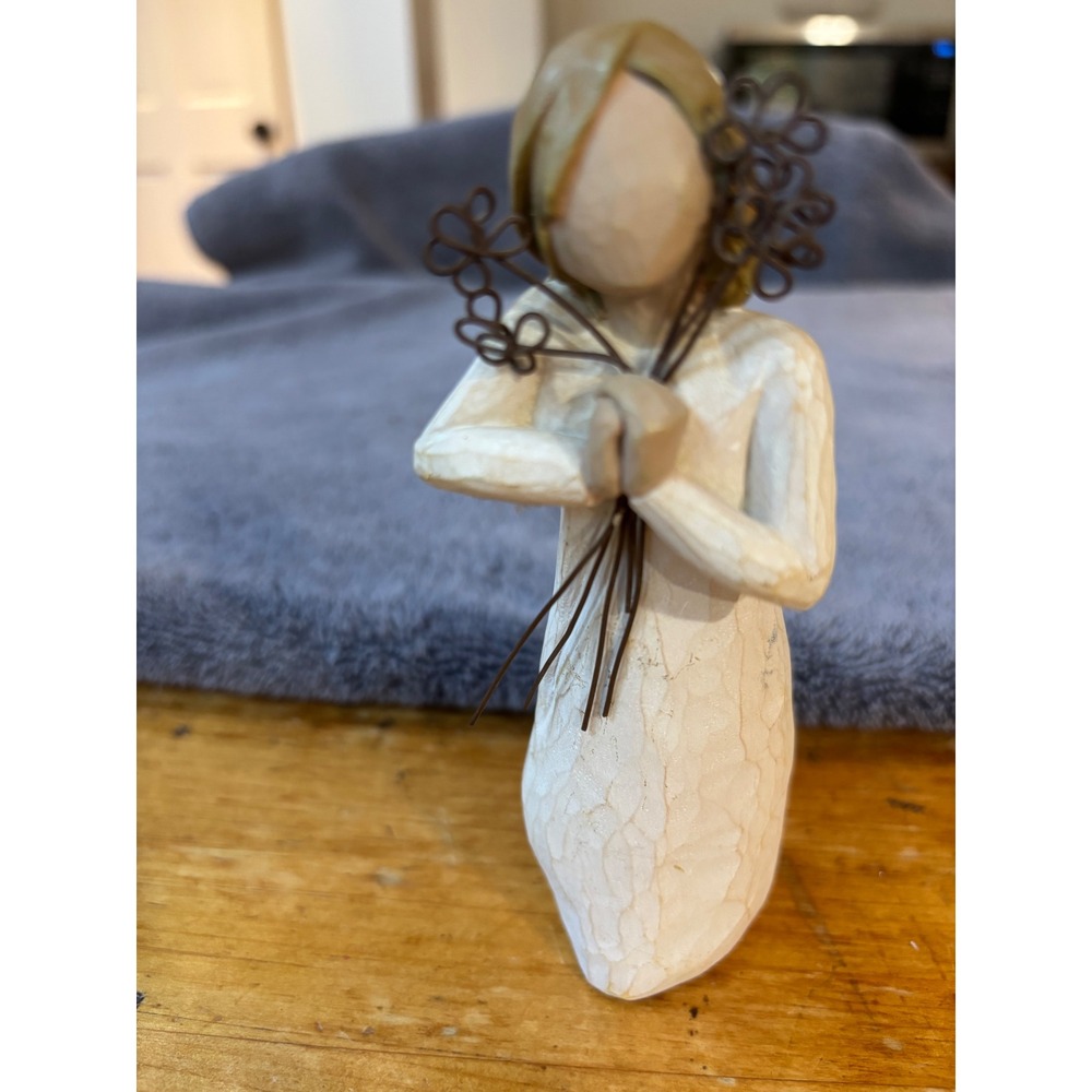 Willow Tree Friendship Figurine Susan Lordi Demdaco 2004 Wire Flowers 5 inch